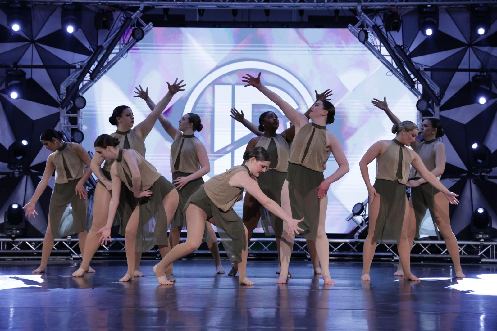 lyrical contemporary modern dance classes in Virginia